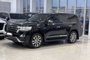 Toyota Land Cruiser VX-S 2016 (Black)
