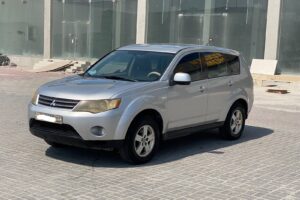 Mitsubishi Outlander 2009 (Silver)