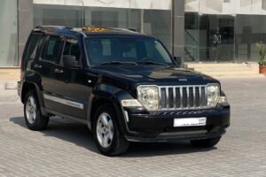 Jeep Cherokee LTD 2011 (Black)