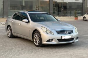 Infiniti G-25 / 2013 (Silver)