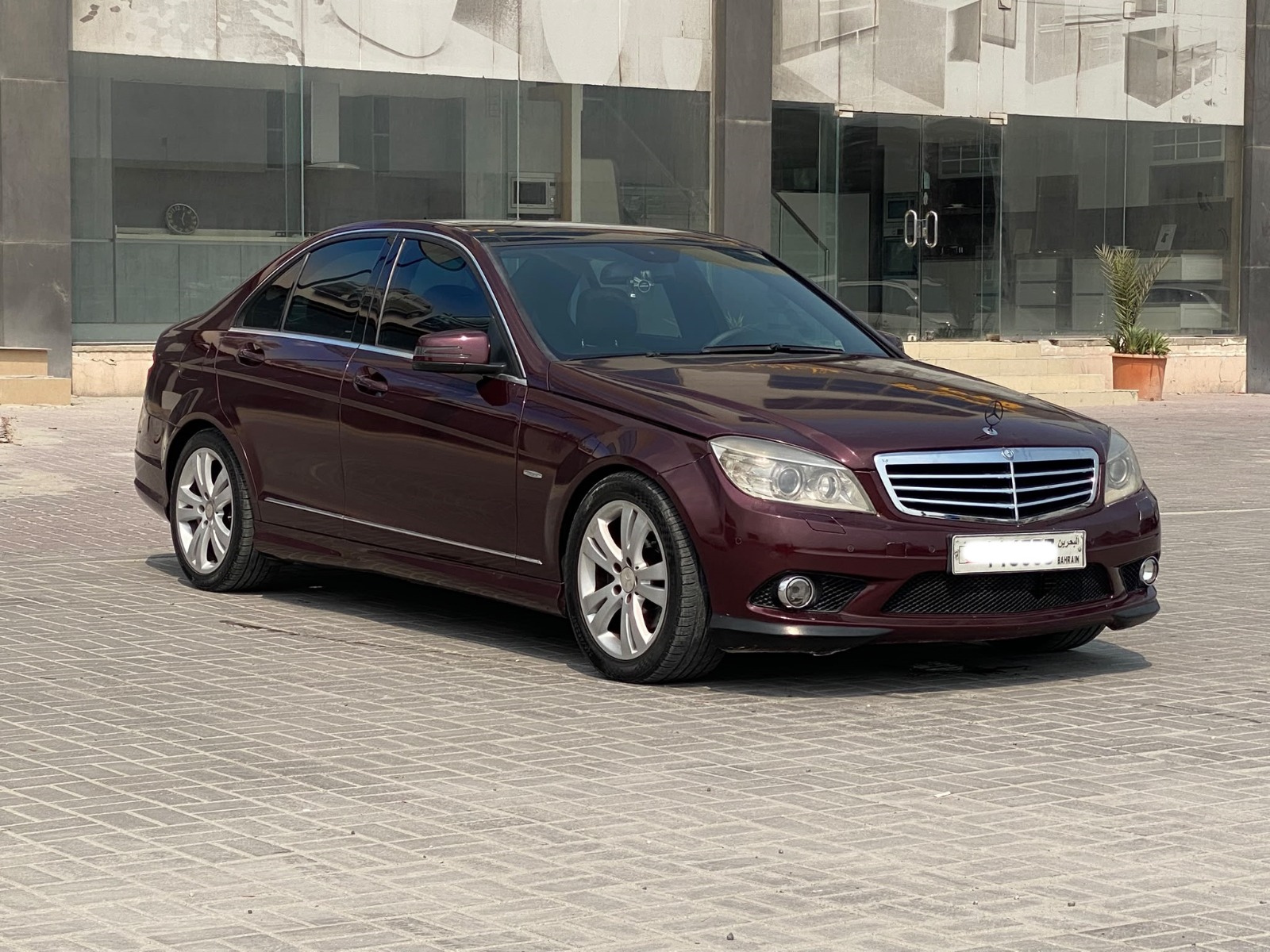 Mercedes Benz C-200 / 2009 (Maroon)