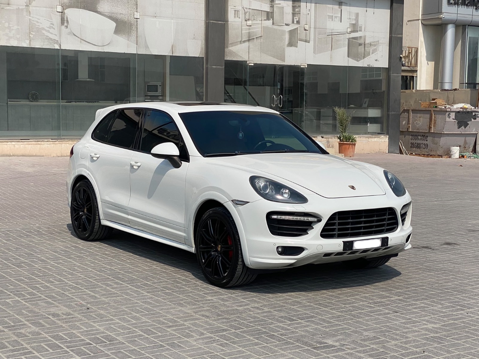 Porsche Cayenne GTS 2014 (White)