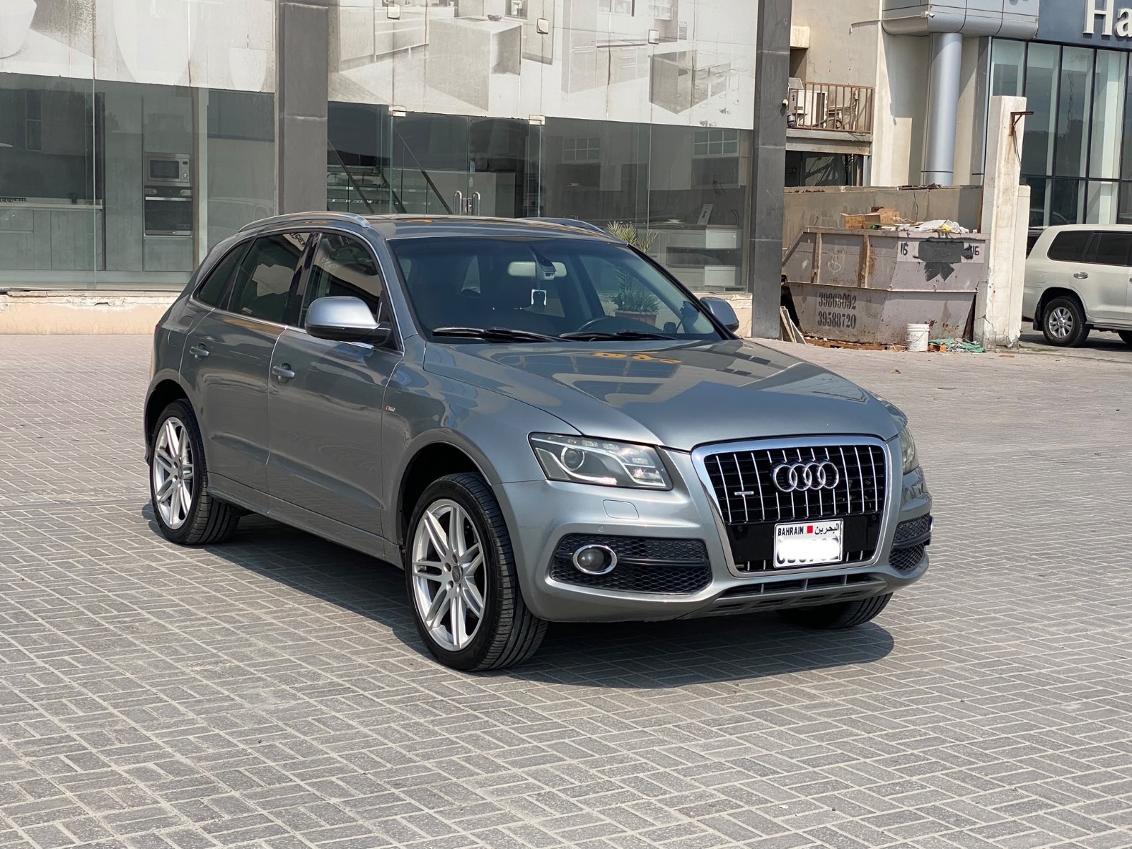 Audi Q5 / 2010 (Grey)