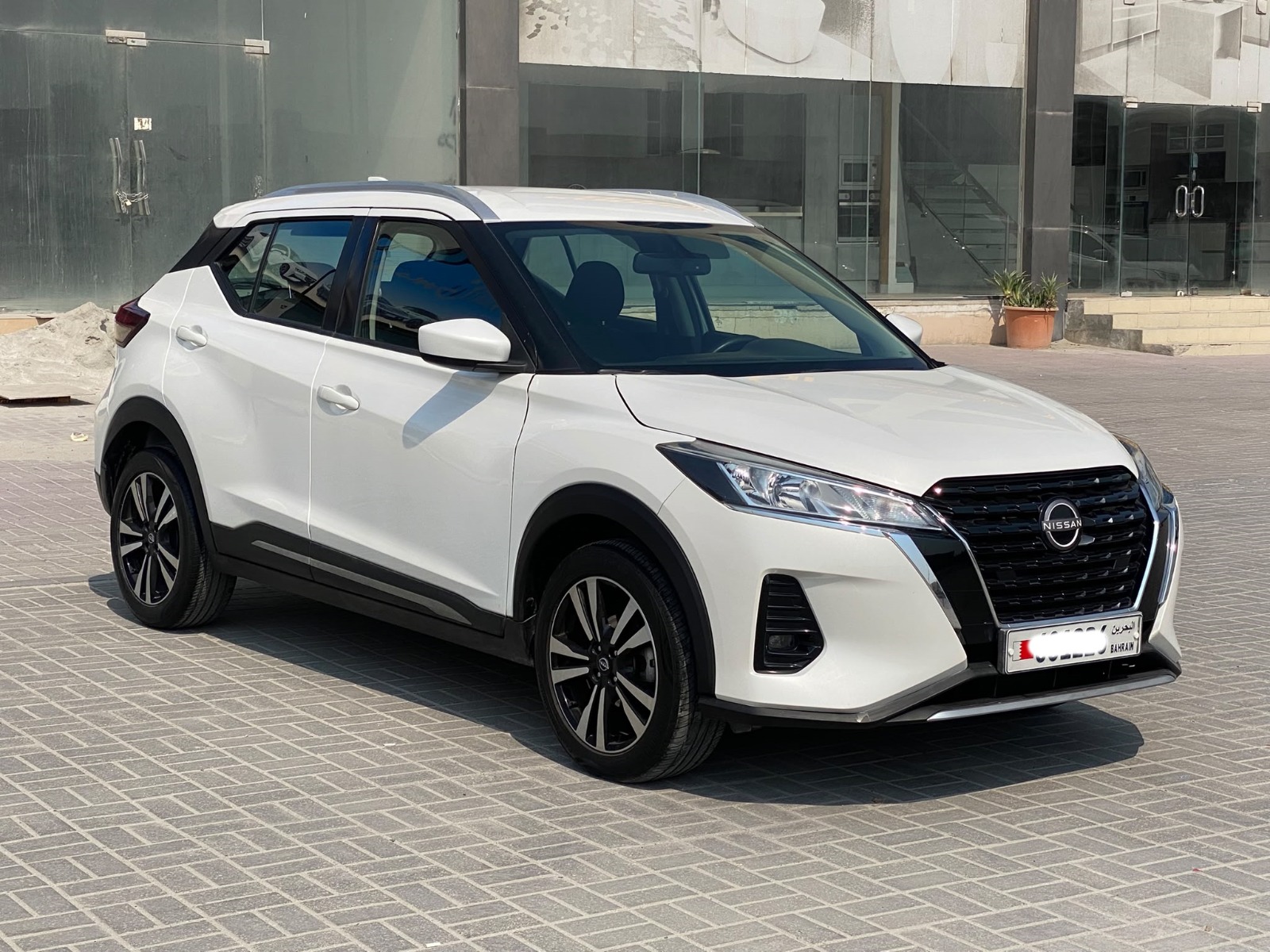 Nissan Kicks 2024 (White)