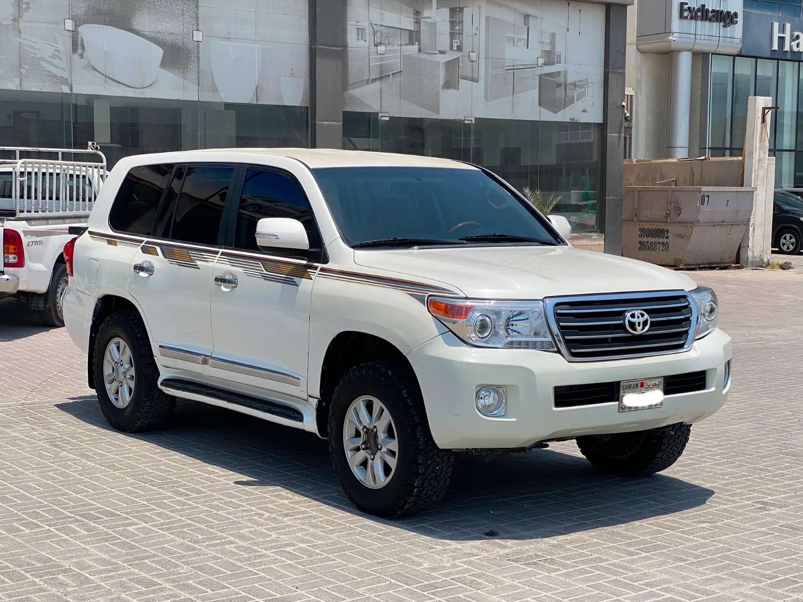 Toyota Land Cruiser GXR 2008 (White)