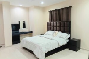 Fully-furnished | Tubli | Balcony | Parking | Store room | Security | Maintenance | Nearby Mcdonald