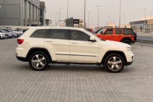 Jeep Grand Cherokee LTD 2012 (White)