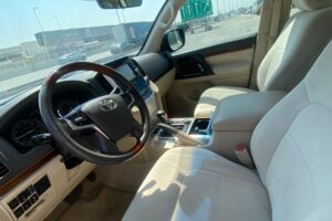 Toyota Land Cruiser GXR 2018 (Black)