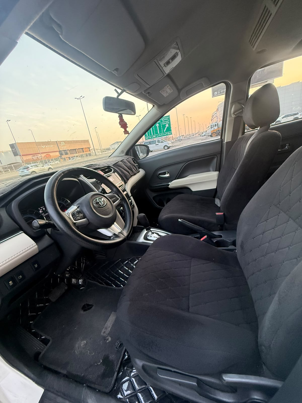 Toyota Rush 2020 (White)
