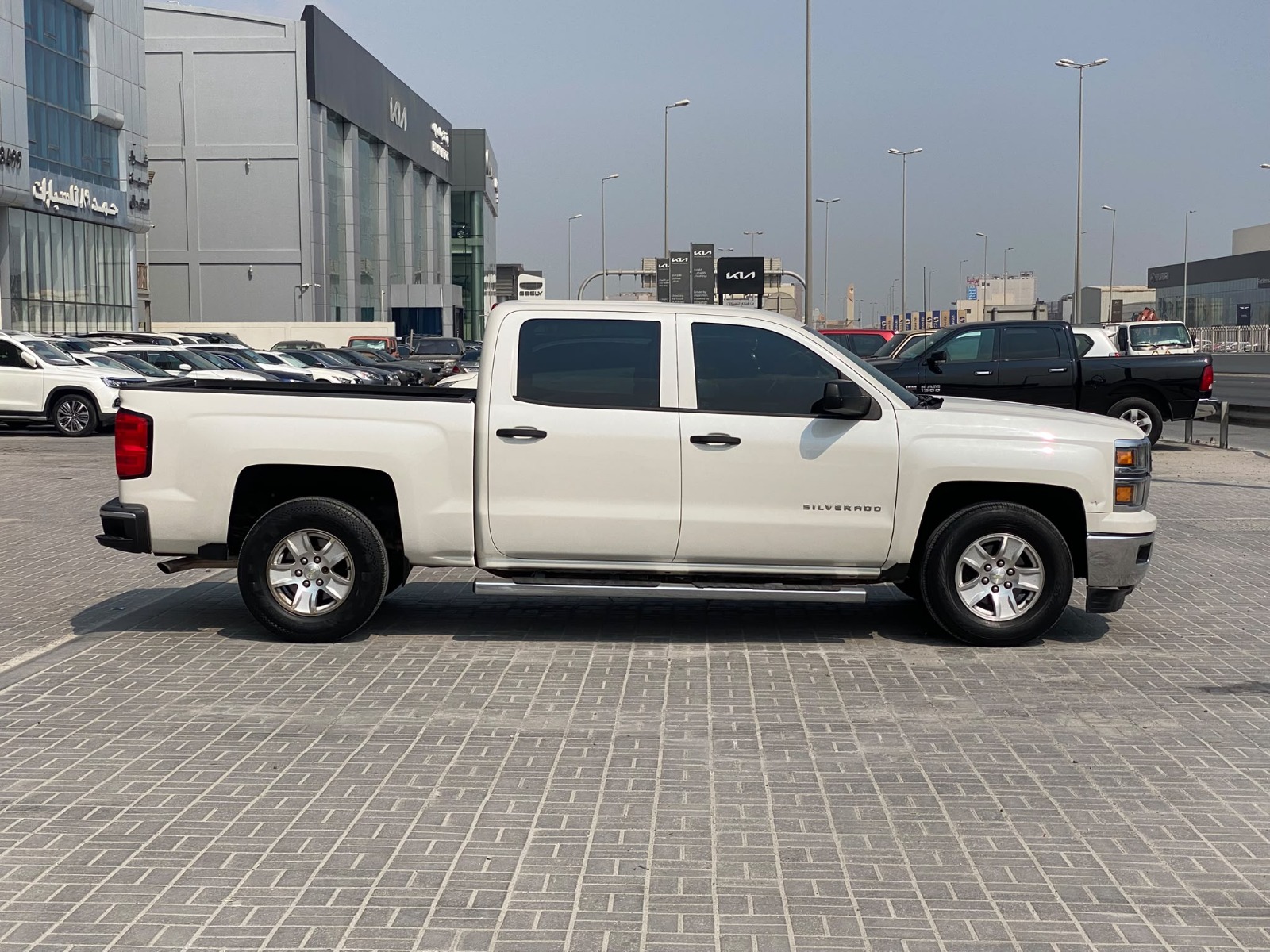 Chevrolet Silverado 2014 (White)