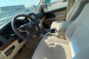 Toyota Land Cruiser GX-R 2018 (Black)