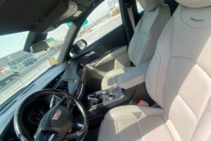 Cadillac XT4 / 2023 (Black)