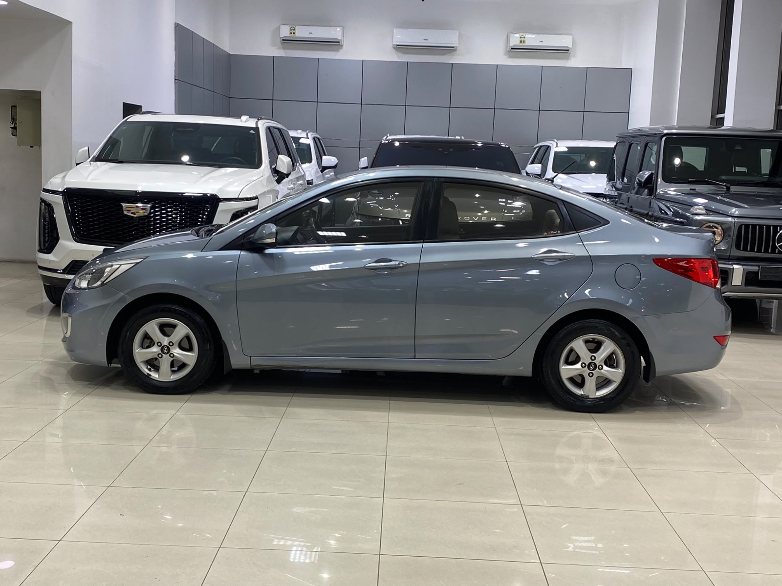 Hyundai Accent 2018 (Grey)