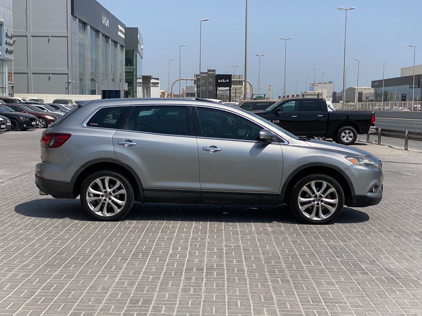 Mazda CX-9 / 2013 (Silver)