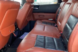 Hummer H2 / 2008 (Black & Orange)