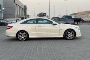 Mercedes Benz E-350 / 2012 (White)