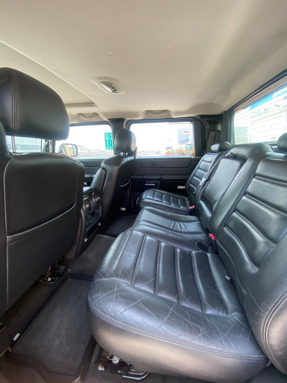 Hummer H2 / 2007 (Beige)