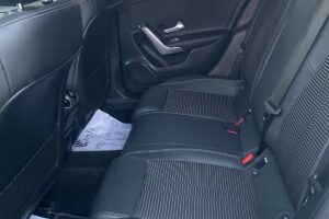 Mercedes Benz A-200 / 2022 (Silver)
