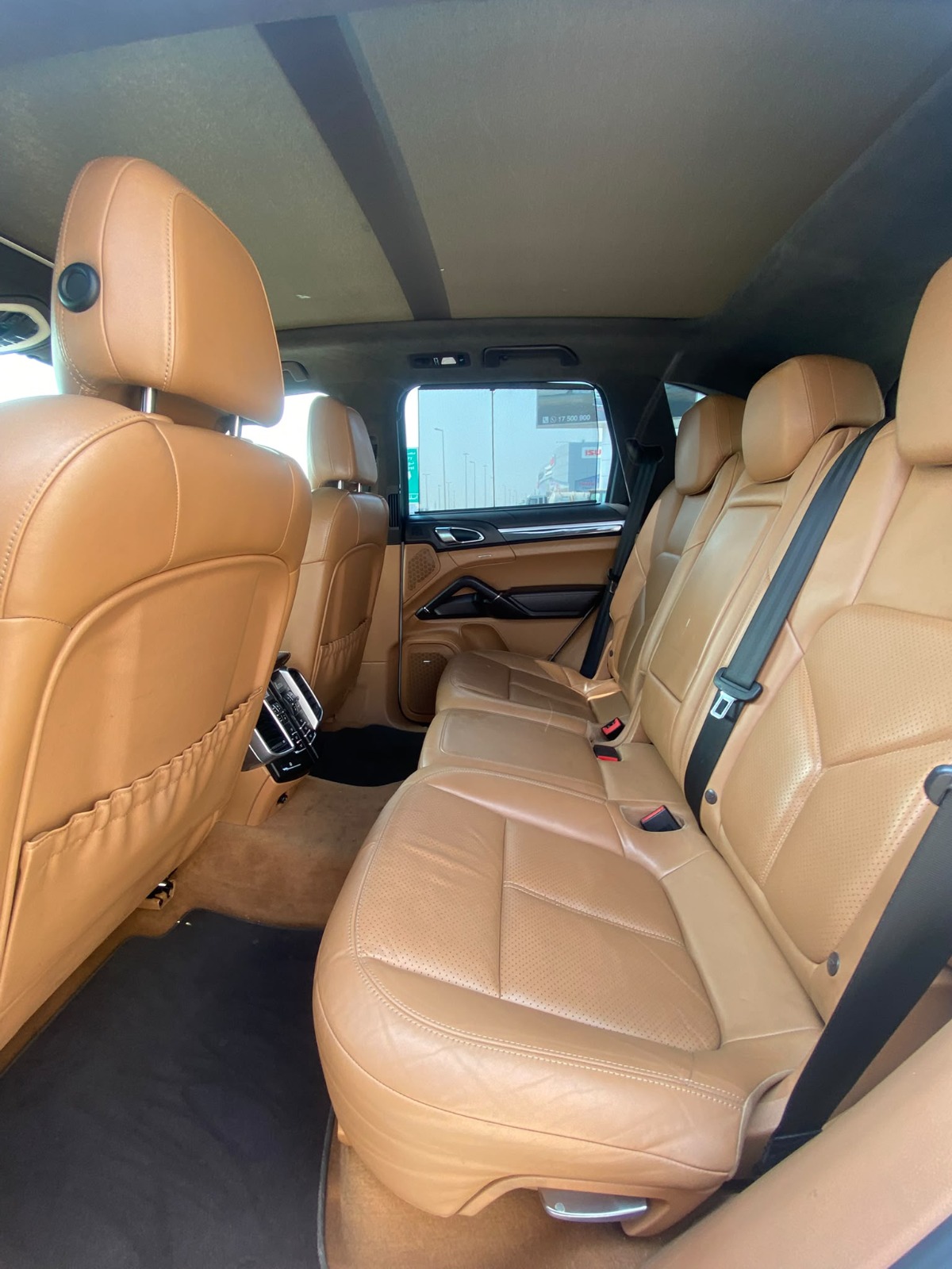 Porsche Cayenne GTS 2014 (White)