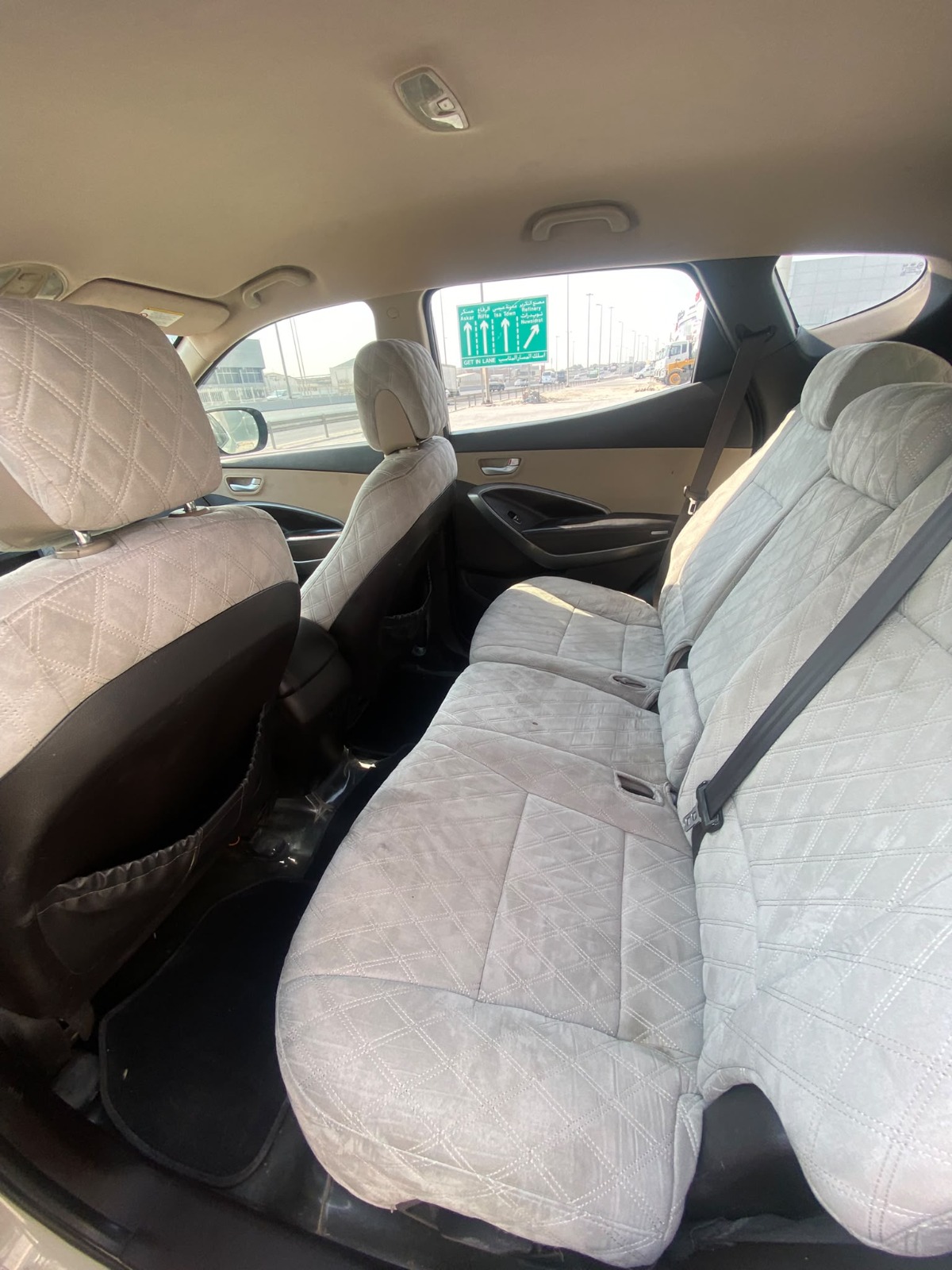 Hyundai Santafe 2014 (Beige)