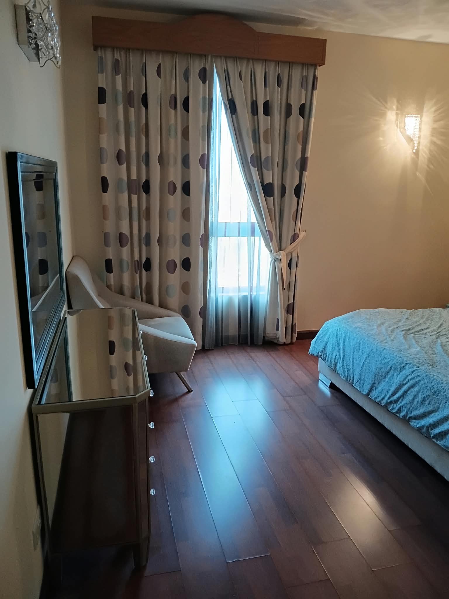 FF 2-BEDROOM FAMILY APARTMENT