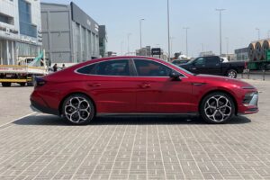 Hyundai Sonata 2025 (Red)