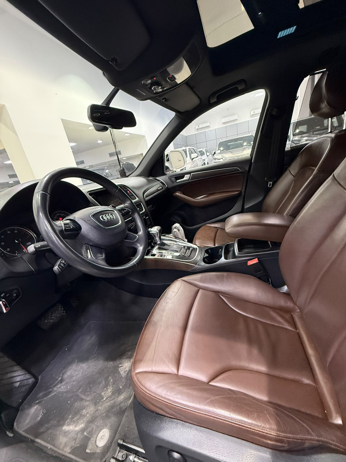 Audi Q5 / 2016 (White)