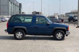 GMC Yukon 1998 (Blue)