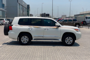 Toyota Land Cruiser GXR 2008 (White)