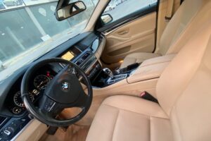 BMW 520i 2015 (Grey)