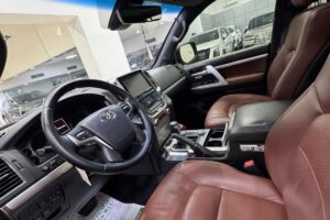 Toyota Land Cruiser VX-S 2016 (Black)
