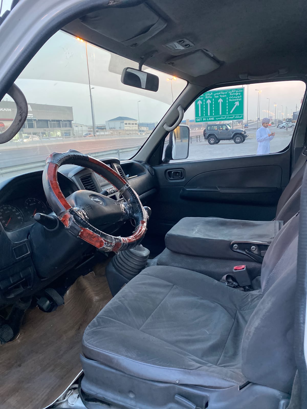 Nissan Urvan 2009 (White)