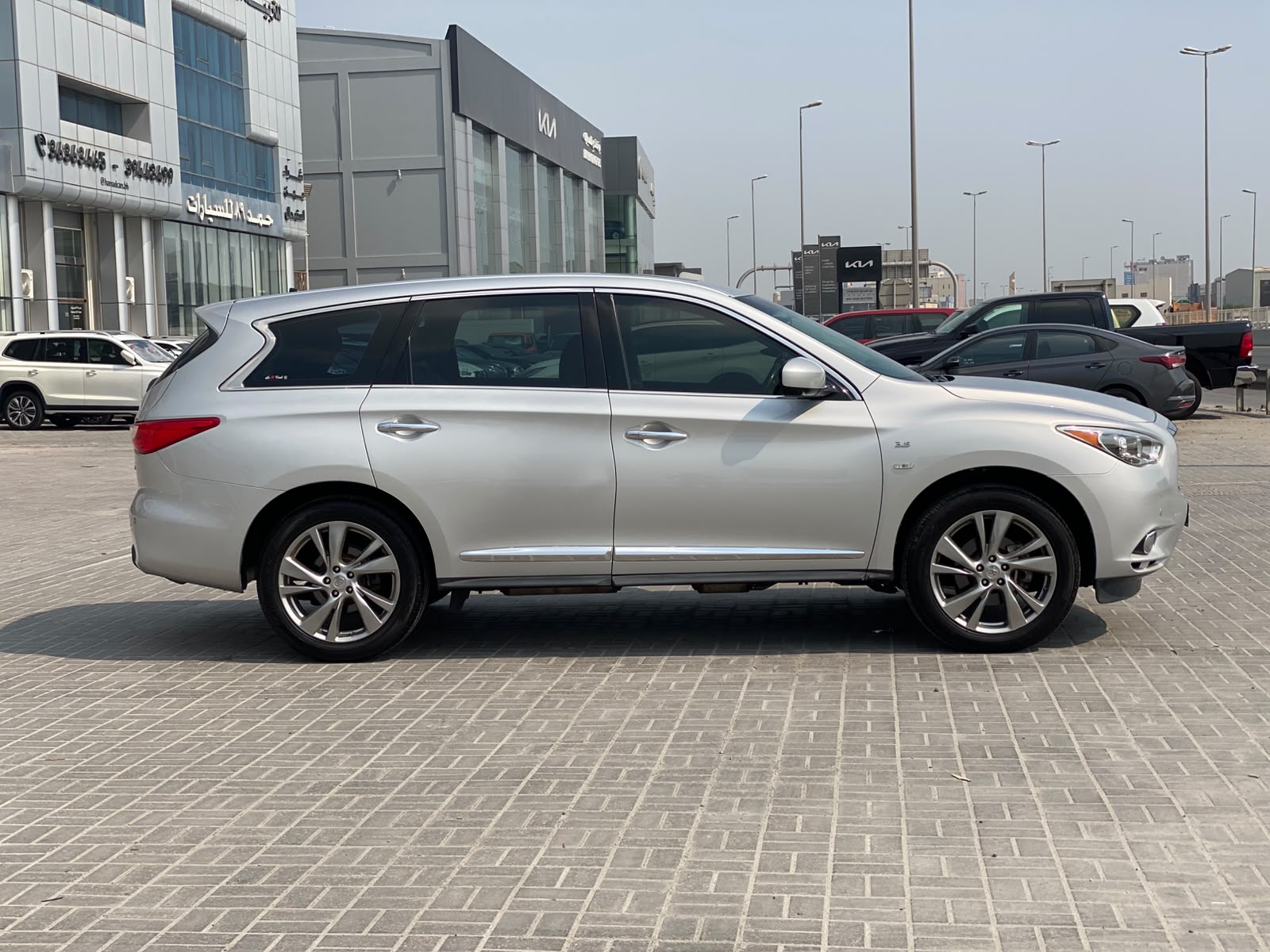Infiniti QX-60 2014 (Silver)