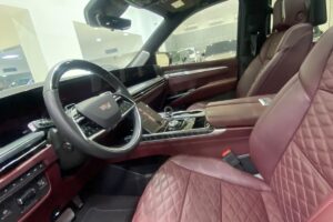 Cadillac Escalade 600 / 2025 (White)