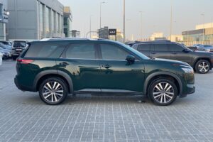 Nissan Pathfinder 2022 (Grey)