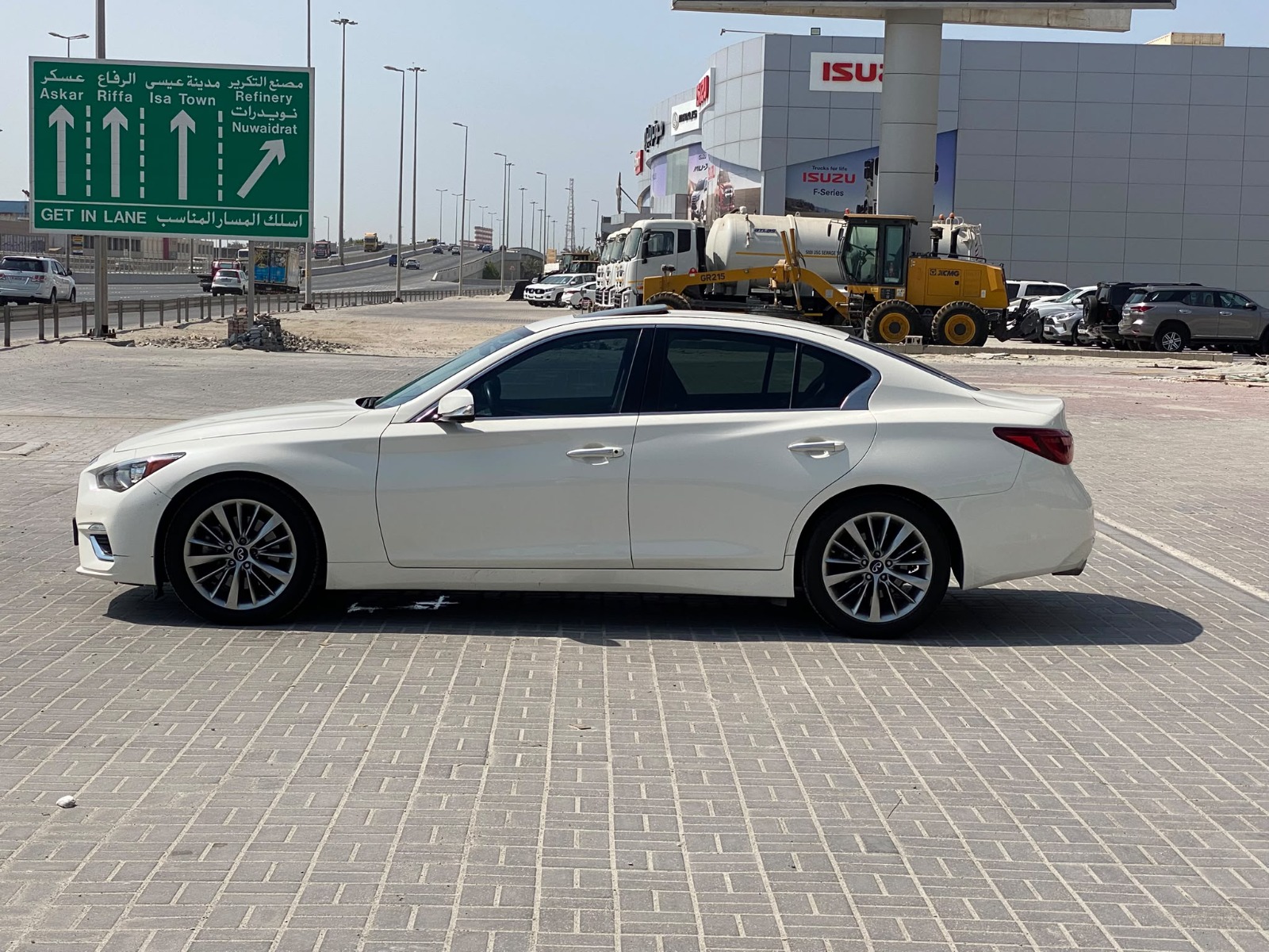 Infiniti Q50 2023 (White)