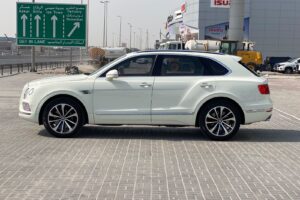 Bentley Bentayga 2017 (White)