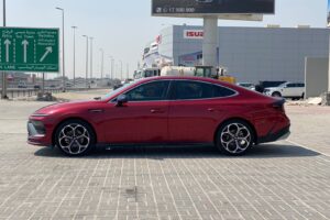 Hyundai Sonata 2025 (Red)