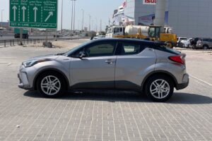 Toyota CH-R Hybrid 2020 (Silver)