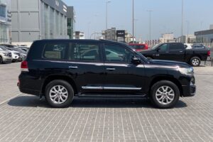 Toyota Land Cruiser GXR 2018 (Black)