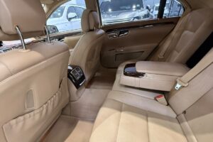 Mercedes Benz S-500 / 2012 (Black)