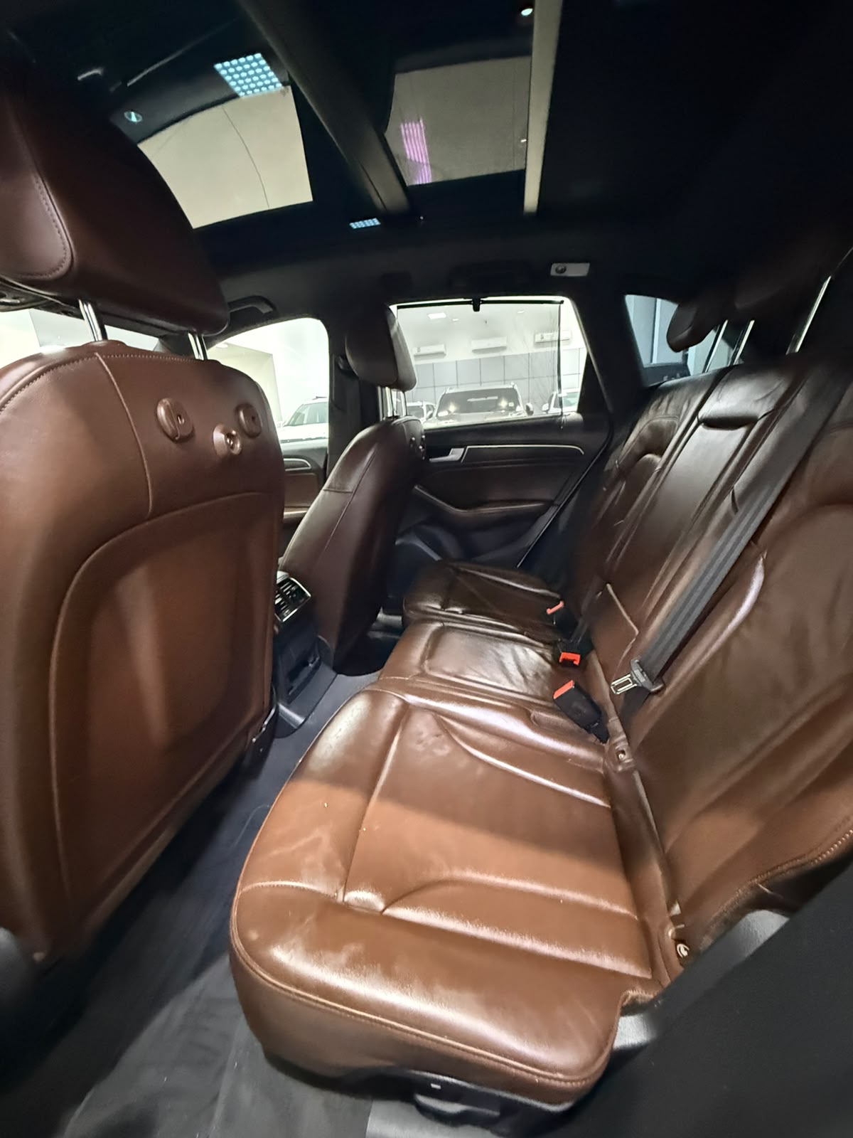 Audi Q5 / 2016 (White)