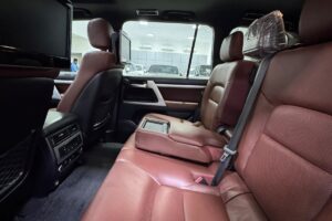 Toyota Land Cruiser VX-S 2016 (Black)