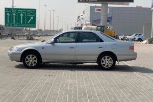 Toyota Camry 2002 (Silver)