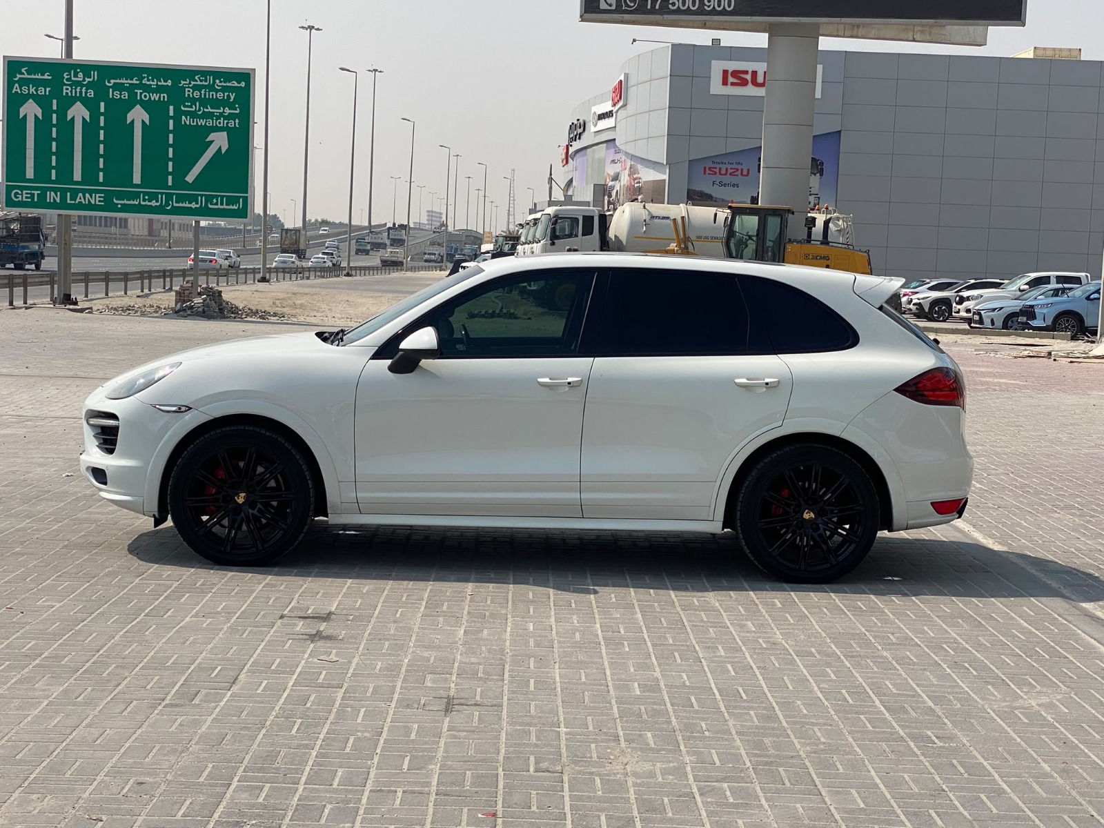 Porsche Cayenne GTS 2014 (White)