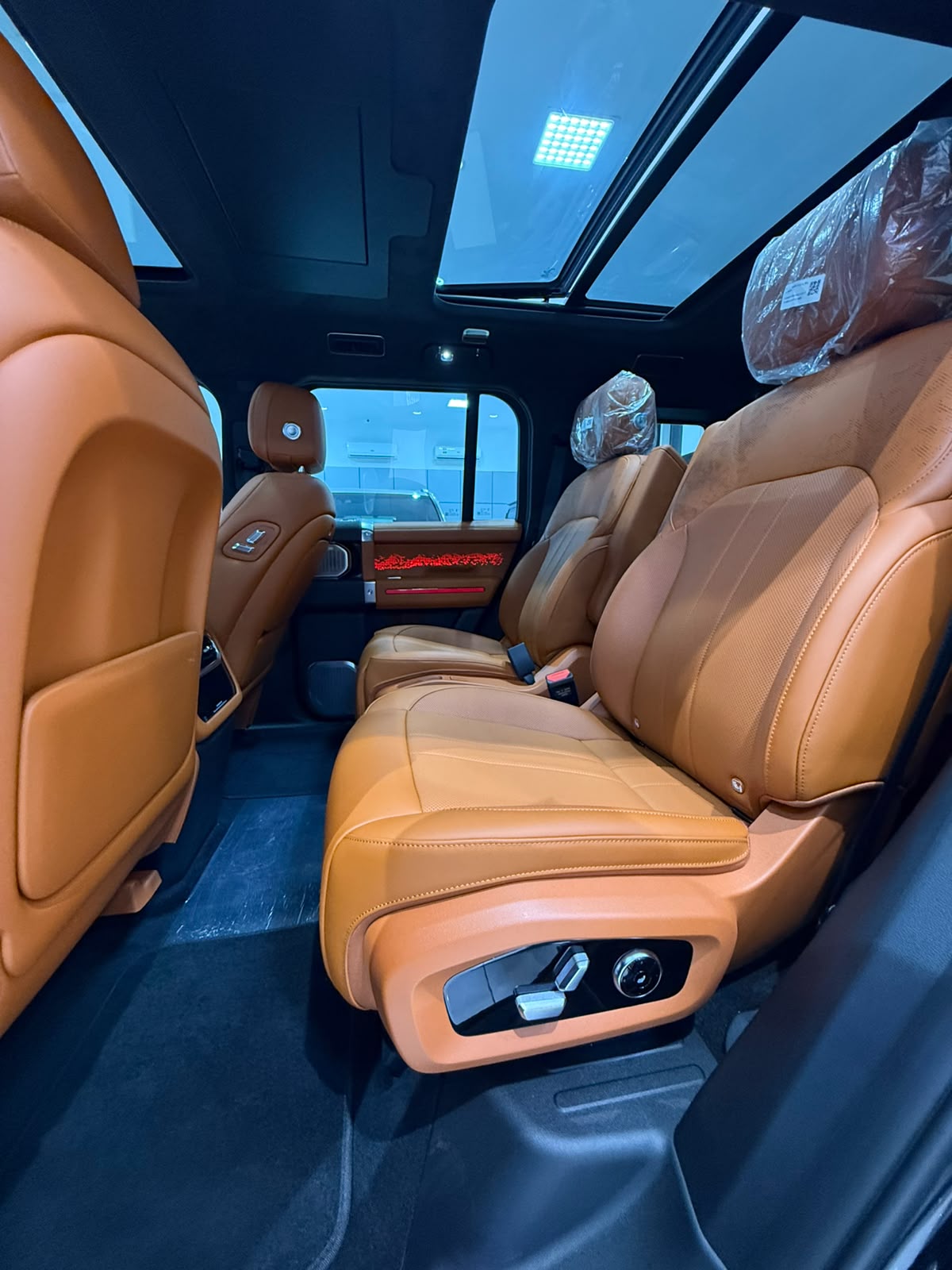 Jetour G700 / 2027 (Black)