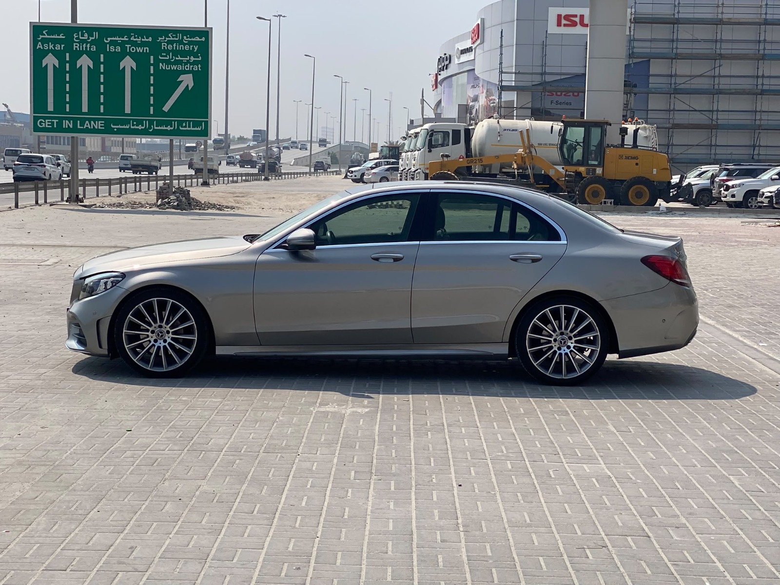 Mercedes Benz C-200 / 2019 (Silver)