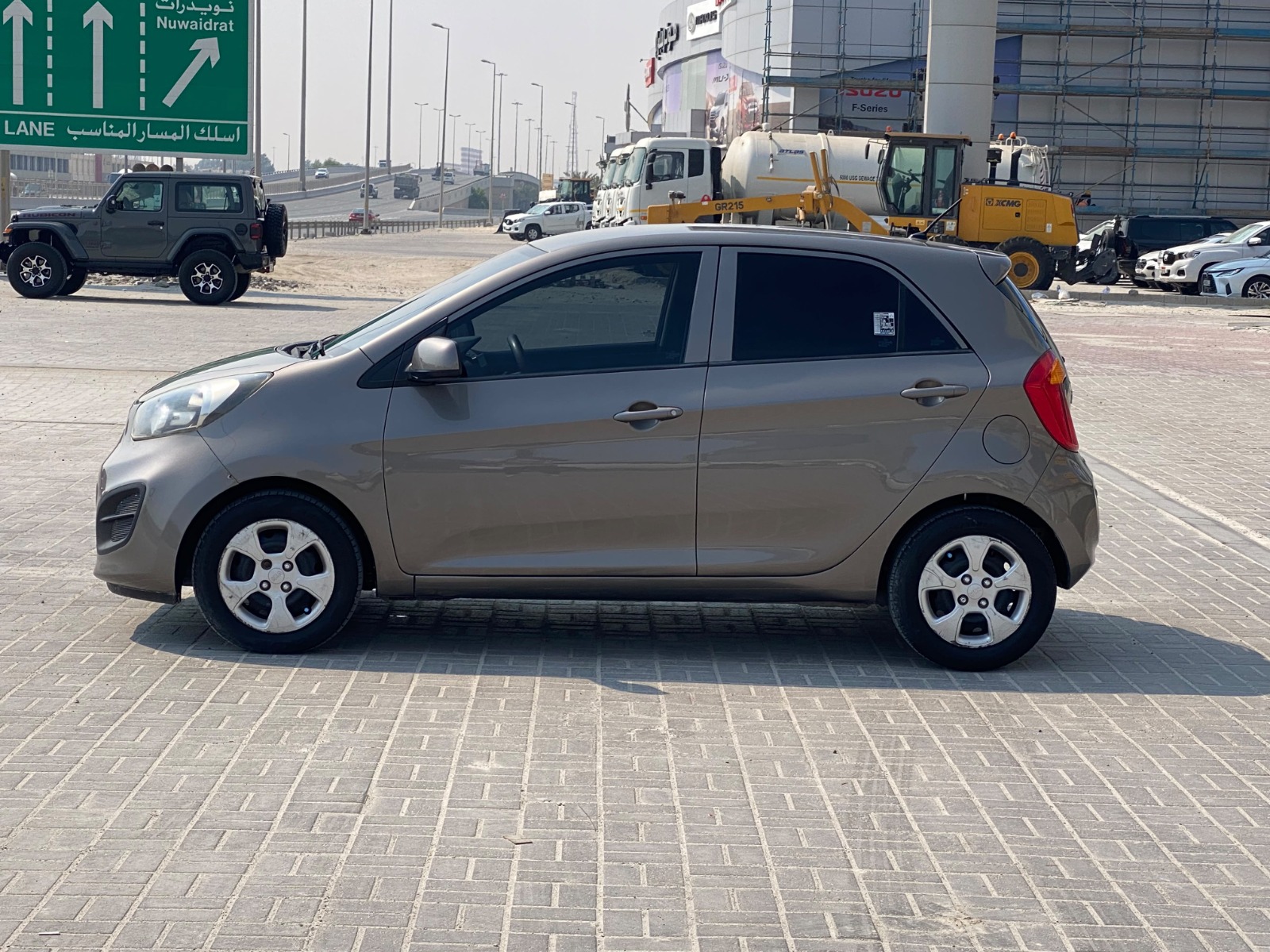 Kia Picanto / 2014 (Grey)