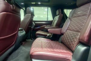 Cadillac Escalade 600 / 2025 (White)