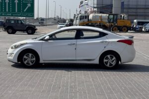Hyundai Elantra 2016 (White)